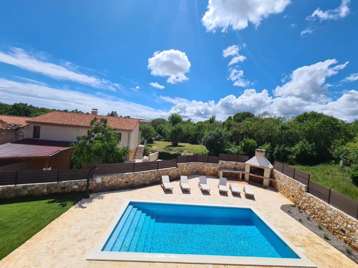 Villa Lulu Kamena Villa S Maslinikom Otok Krk Dobrinj Selo Gostinjac Кърк Екстериор снимка