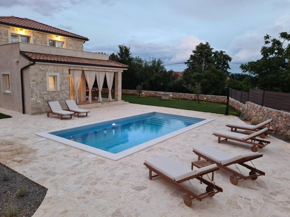Villa Lulu Kamena Villa S Maslinikom Otok Krk Dobrinj Selo Gostinjac Кърк Екстериор снимка