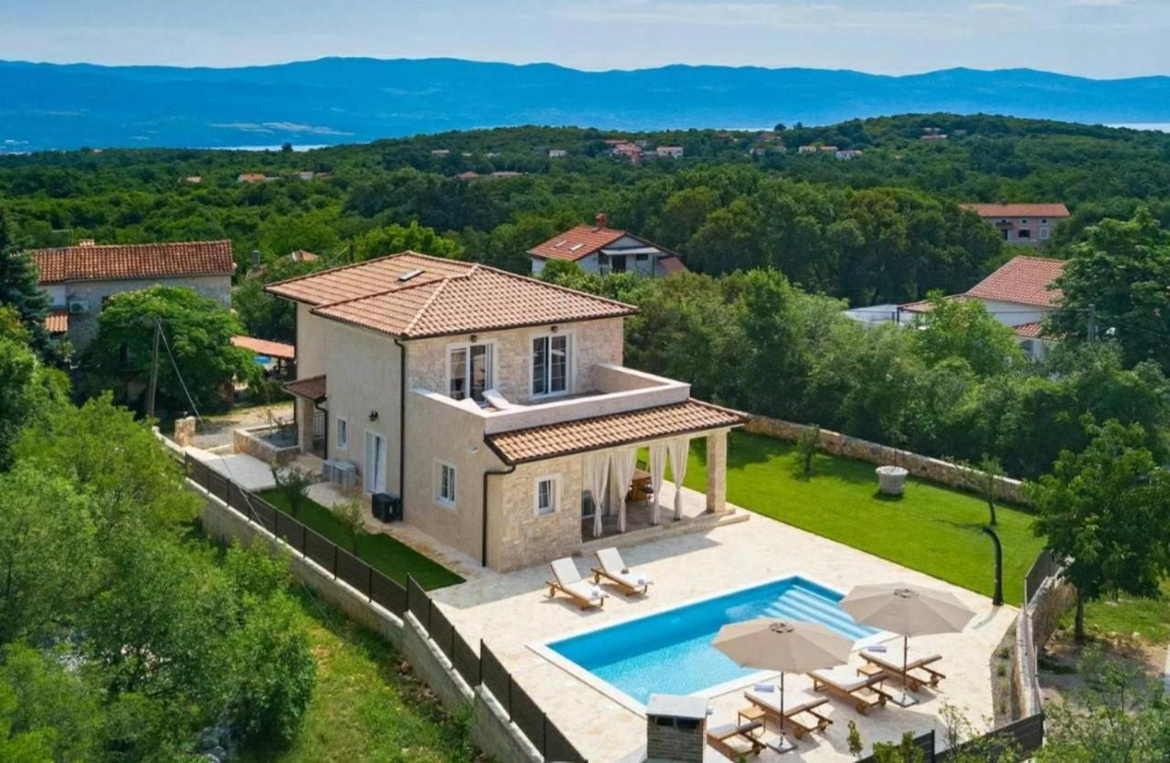 Villa Lulu Kamena Villa S Maslinikom Otok Krk Dobrinj Selo Gostinjac Кърк Екстериор снимка